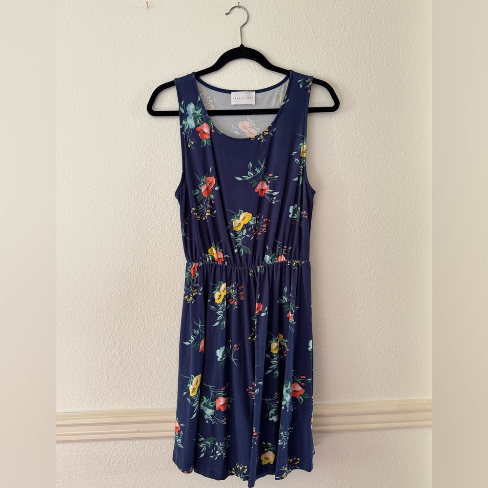 French Grey Floral Sleeveless Dress in Blue